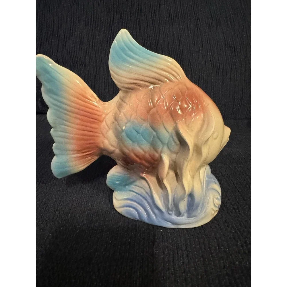 Fish‎ Figurine